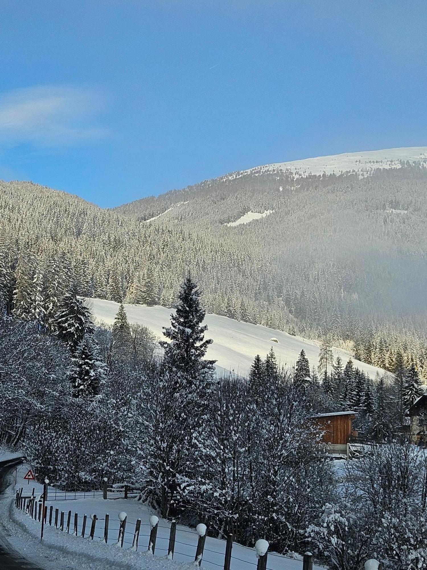 Landhotel Lacknerhof Mariapfarr Bagian luar foto