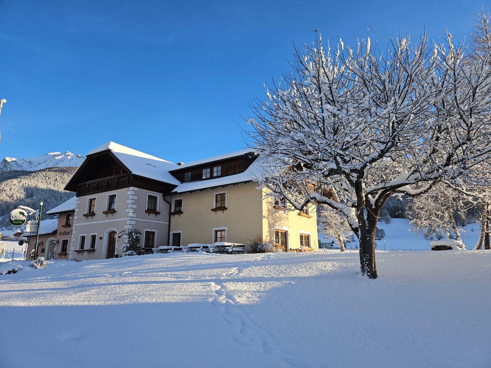 Landhotel Lacknerhof Mariapfarr Bagian luar foto