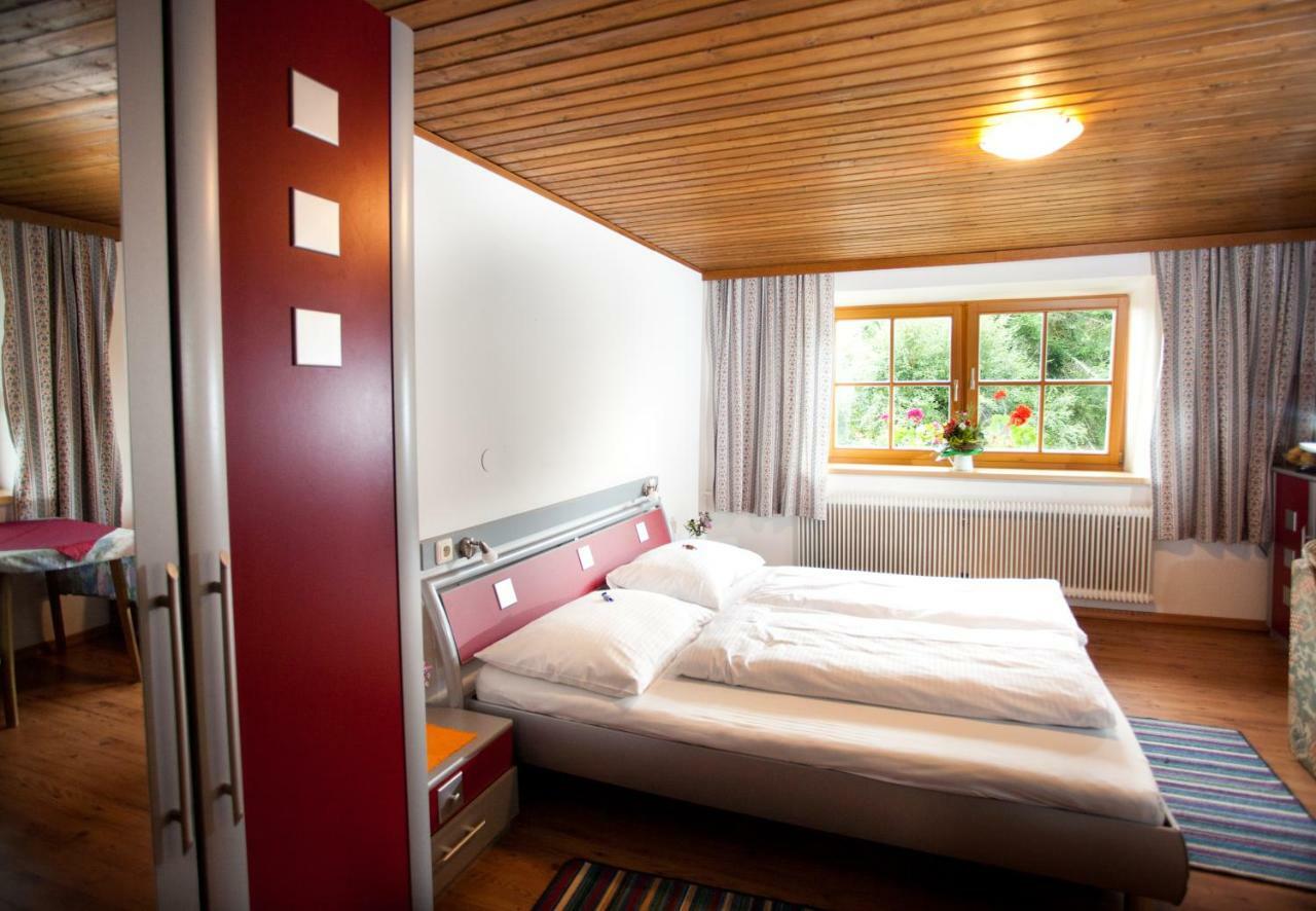 Landhotel Lacknerhof Mariapfarr Bagian luar foto